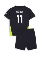 Manchester City Jeremy Doku #11 Bortedraktsett Barn 2024-25 Korte ermer (+ bukser)